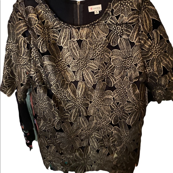 Gorgeous top size medium pre loved - Picture 7 of 11